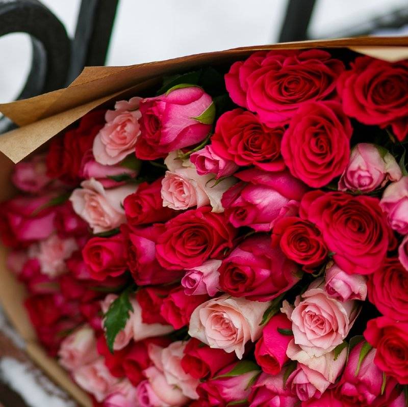 Какого цвета бывают розы: классические и необычные оттенки