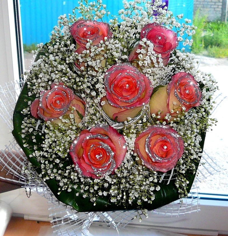 Некрасивые цветы или какие букеты нельзя дарить? блог интернет - магазин  Артфлора