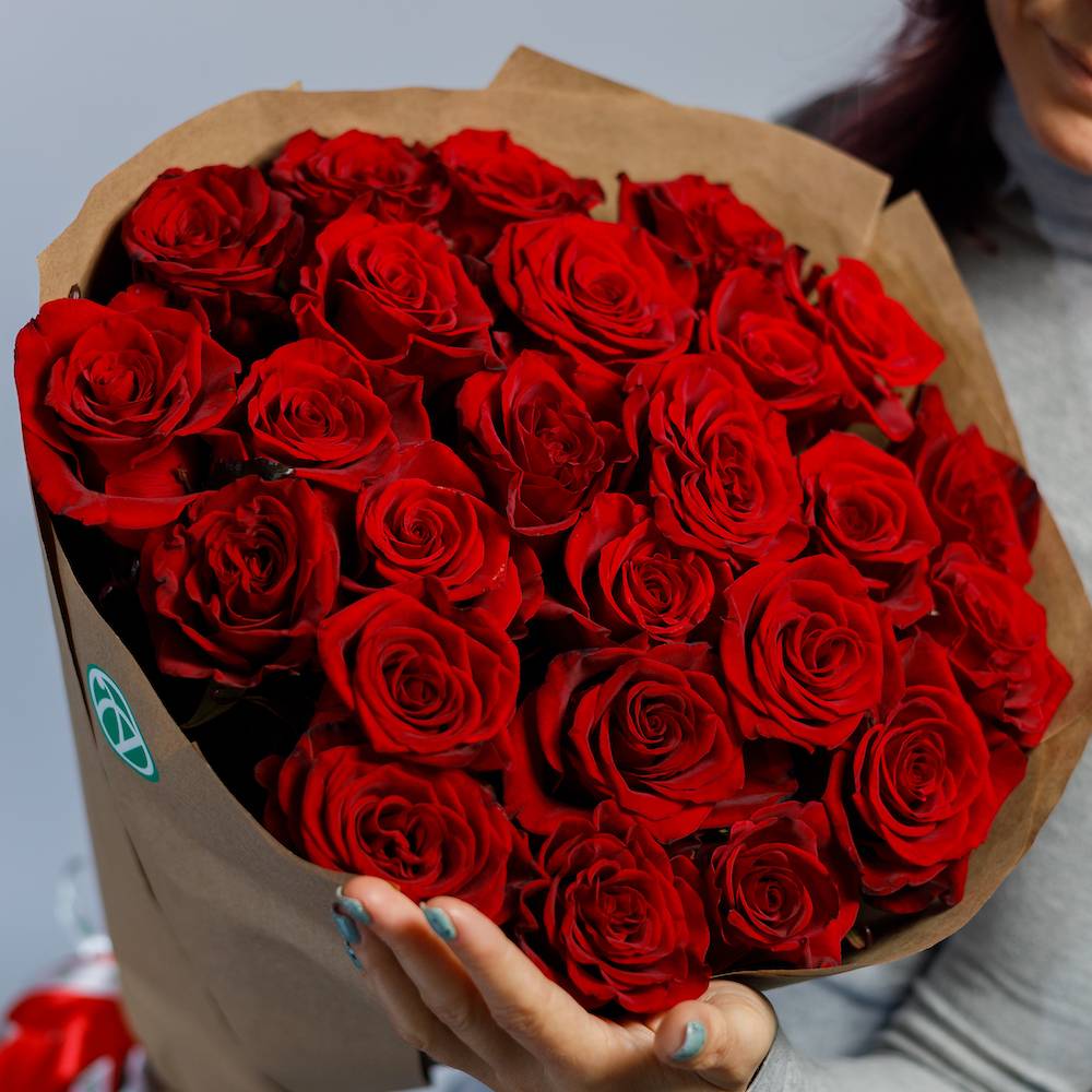 25 Красных роз (70 см.). 25 Роз 70 см. Розы 70 см купить