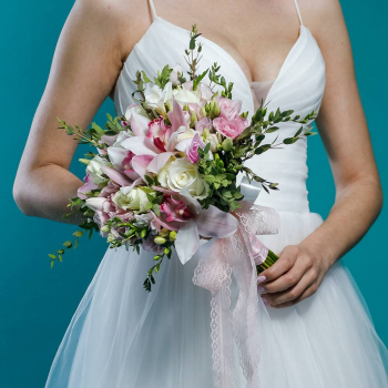 Топ 10 популярных цветов в свадебной флористике
