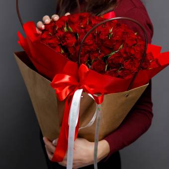 Цветочная сумочка с красными розами - L