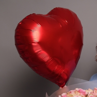 Набор размер L+ с букетом 51 светло-розовая роза Кения (50 см) в корейской матовой упаковке