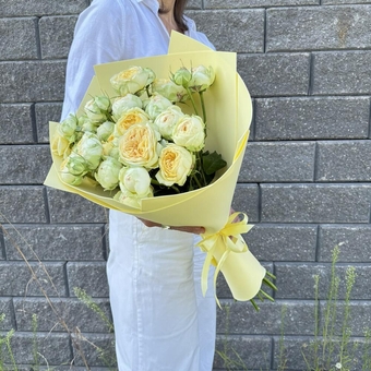 Flowwow Комплект (171) Букет из 9 жёлтых кустовых роз (M)