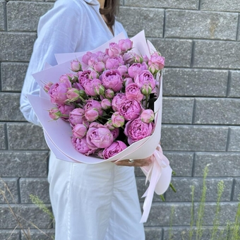 Flowwow Комплект (174) Букет из 9 розовых кустовых роз (M)