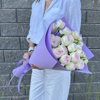 Flowwow Комплект (179) Букет из 5 нежно-розовых кустовых роз (S)
