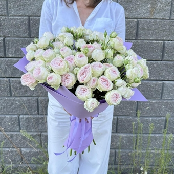 Flowwow Комплект (181) Букет из 15 нежно-розовых кустовых роз (L)