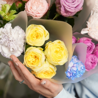 Дофаминовый букет в корейской упаковке