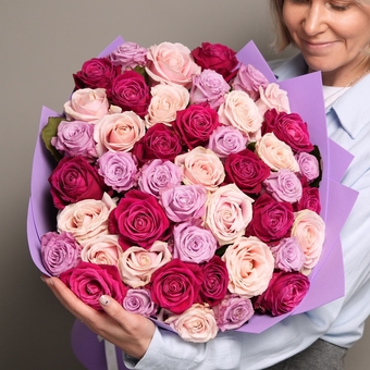 Букет из 45 роз малиновый микс 50 см (Россия) в фоамиране