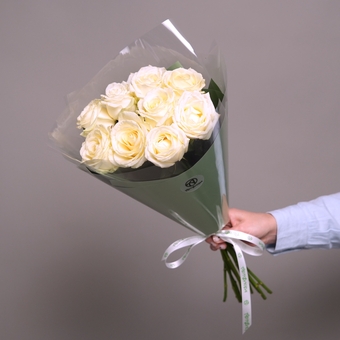 Букет из 9 белых роз 50 см (Россия) в двойной корейской упаковке