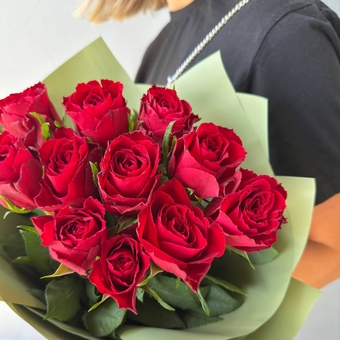 Flowwow Комплект (183) Красные розы 11 шт, букет размера XS