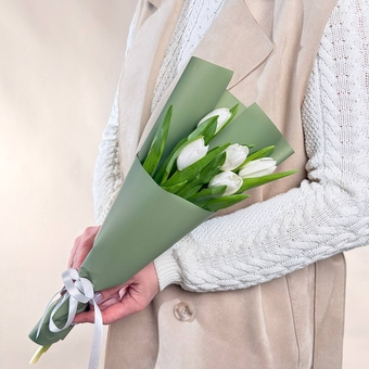 Flowwow Комплект (251) Белые тюльпаны 5 шт., букет размера (S)