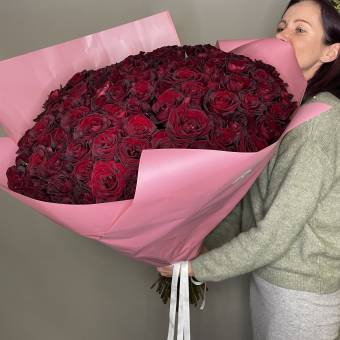 Букет из 101 красной розы 70 см (РФ)