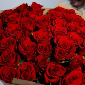 Букет из 51 красной розы 70 см (РФ)