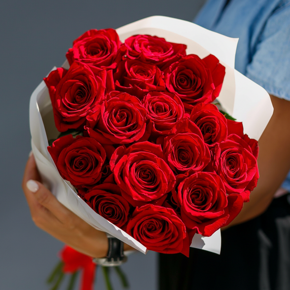 Букет из 15 красных роз 70 см (Эквадор)