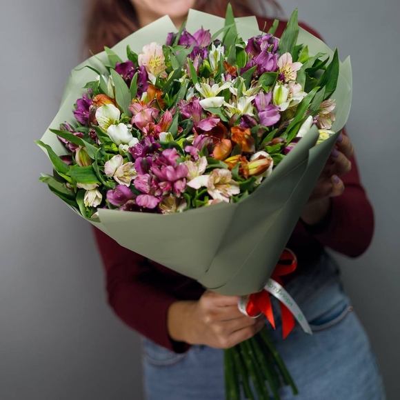Букет из 25 альстромерий микс