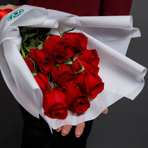 Букет из 11 красных роз 50 см (Эквадор)