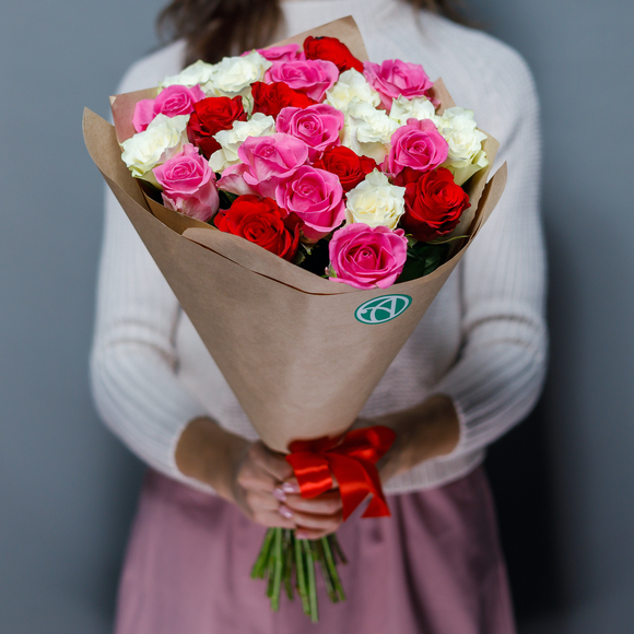Букет из 25 роз розовый микс 50 см (Кения)