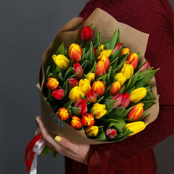 35 тюльпанов микс