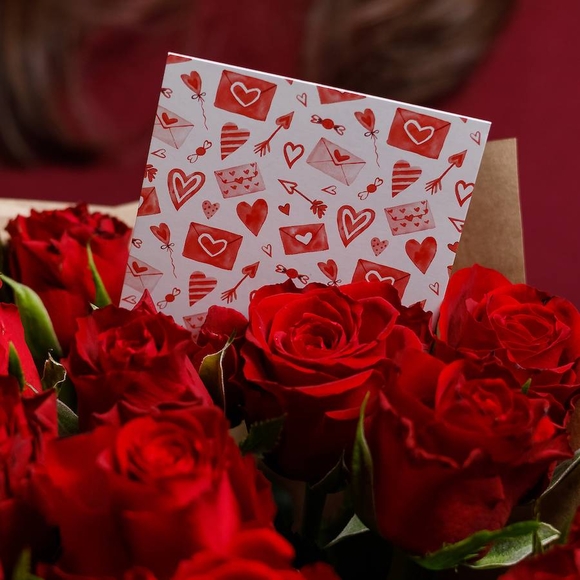 Набор размер M с букетом 15 роз Кения (50 см)