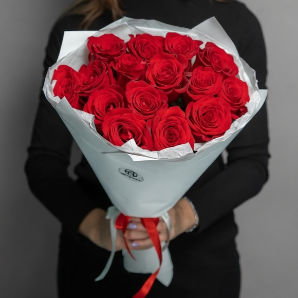 Букет из 15 красных роз 50 см (Эквадор)