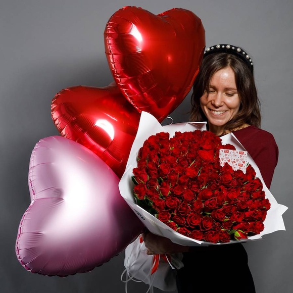 Набор размер ХХL с букетом 101 красная роза Кения (50 см)