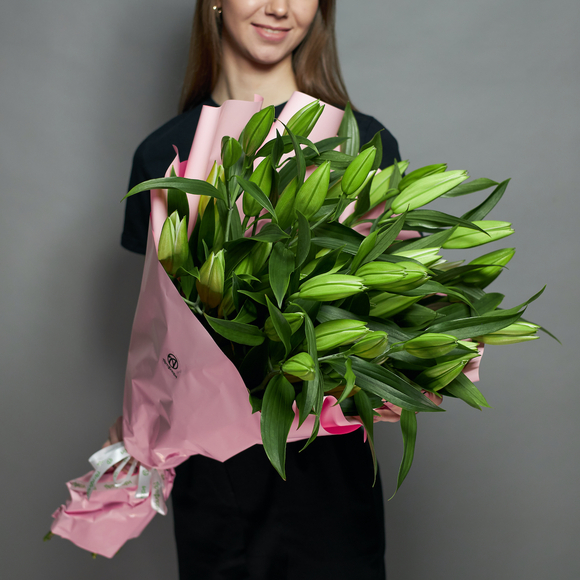 Букет из 11 белых лилий ориенталь (60 см)