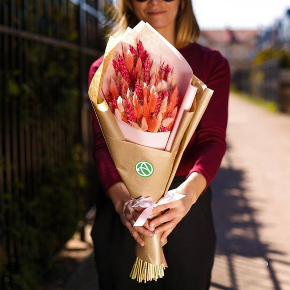 Букет-кулек из сухоцветов - М