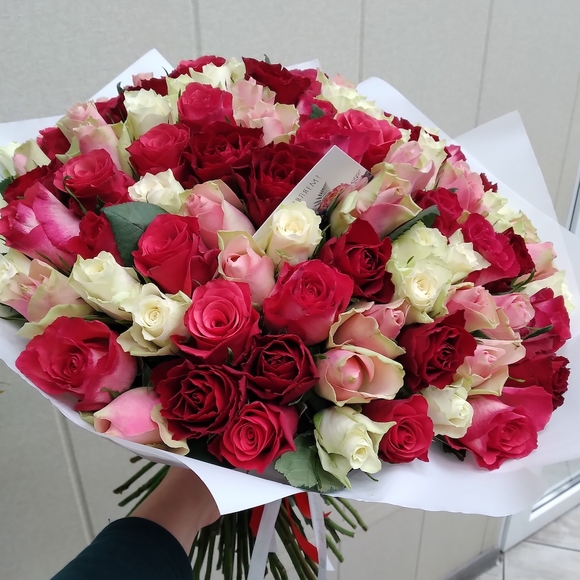 Букет из 101 розы розовый микс 50 см (Кения)