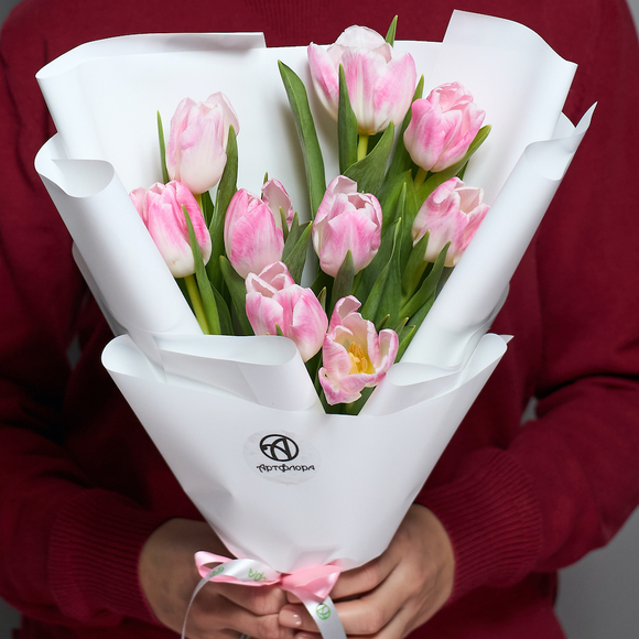 9 розовых тюльпанов в корейской упаковке