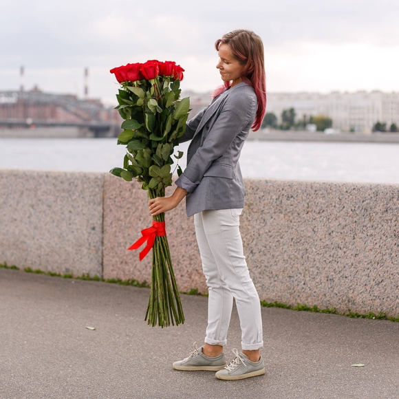 Букет из 25 роз 120 см (Эквадор)