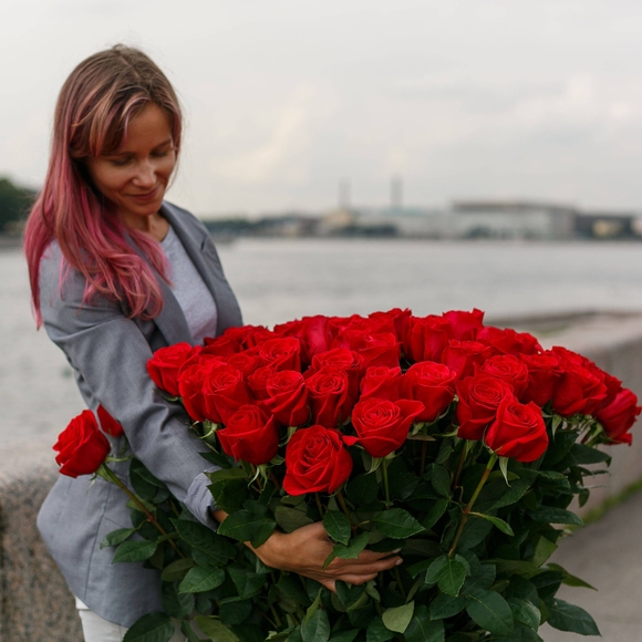 Букет из 101 розы 120 см (Эквадор)