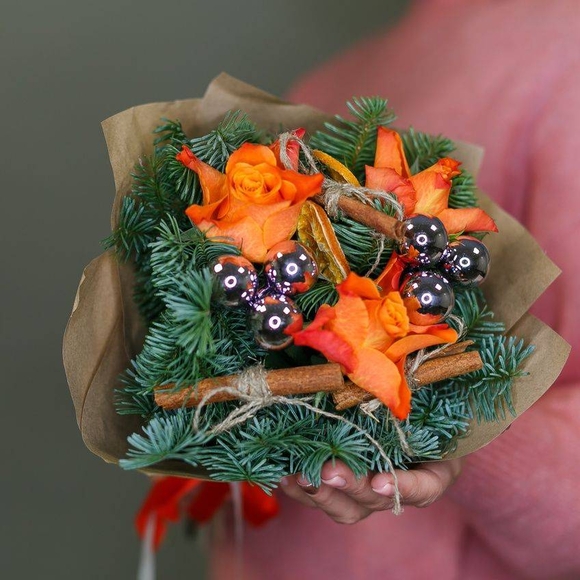 Новогодний букет-комплимент из оранжевых роз 50 см (Кения)