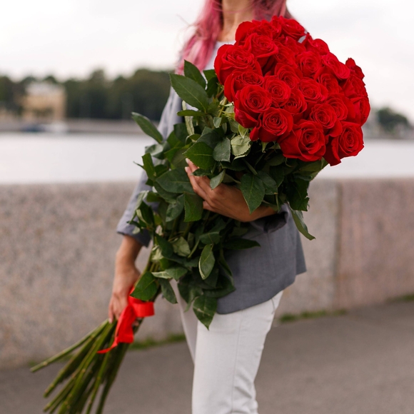 Букет из 25 роз 120 см (Эквадор)