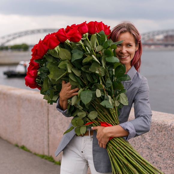 Букет из 101 роз 100 см (Эквадор)