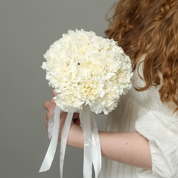 Букет невесты из белого диантуса