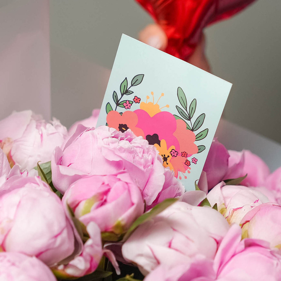 Набор размер XL с букетом из 51 розового пиона (Россия) в корейской матовой пленке