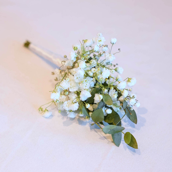 Свадебный набор с декором из гипсофилы