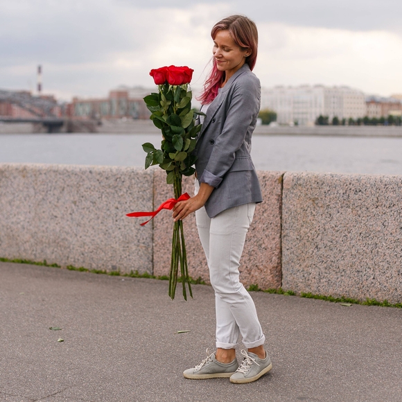 Букет из 7 роз 100 см (Эквадор)