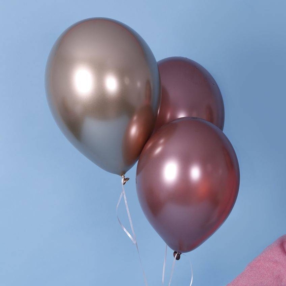 Набор с шляпной коробкой M 35 роз Россия