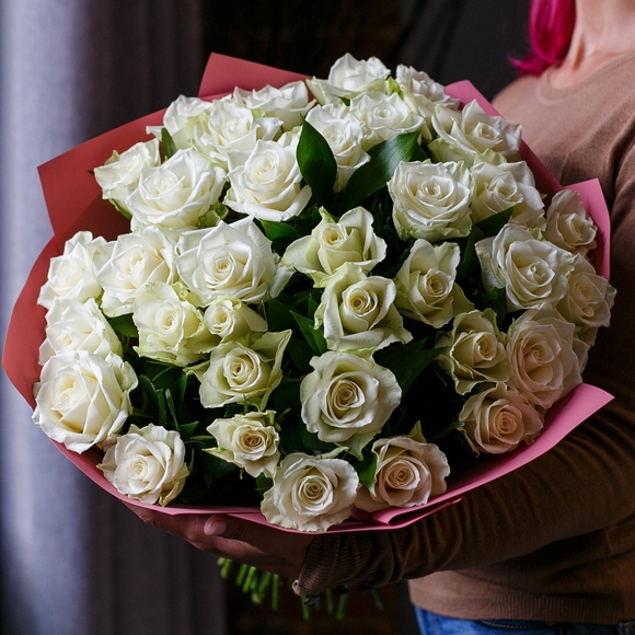 Букет из 35 белых роз 50 см (Кения)