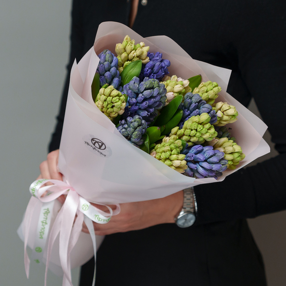 Букет из 15 гиацинтов микс