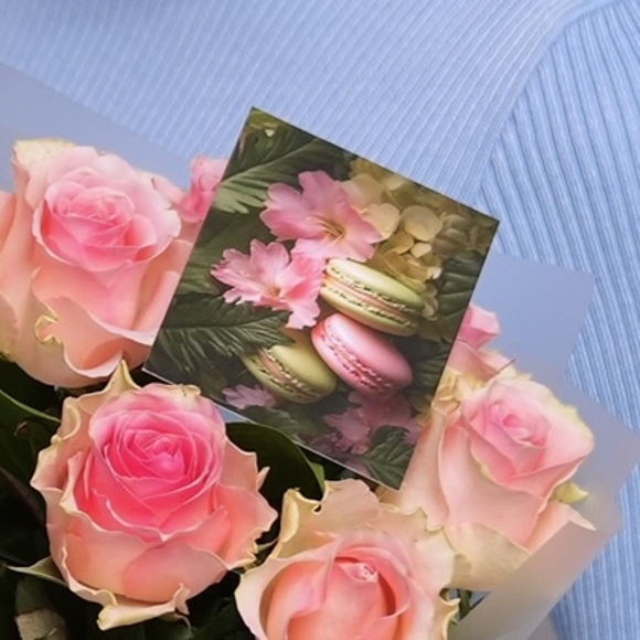 Набор размер S со светло-розовыми букетом-комплиментом в корейской упаковке