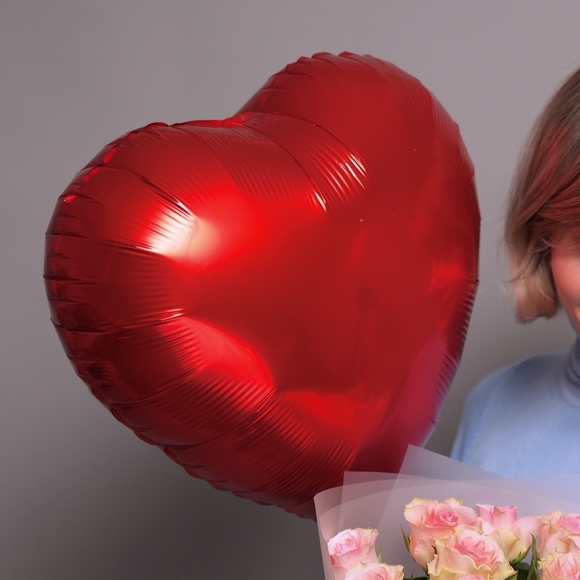 Набор размер М+ с букетом 25 светло-розовых роз Кения (50 см) в корейской матовой упаковке