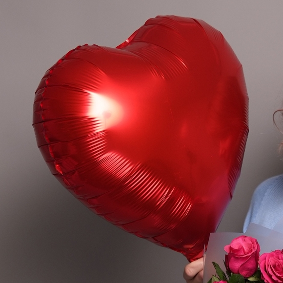 Набор размер S с малиновым букетом-комплиментом в корейской упаковке