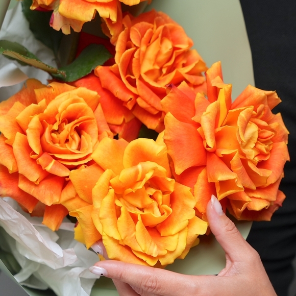 Роза французская оранжевая 50 см поштучно