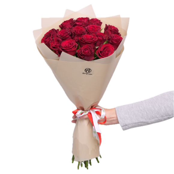 Букет из 19 красных роз Кения (50 см) в корейской упаковке