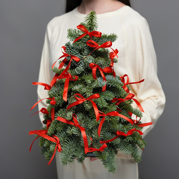 Новогодняя елочка - М (40 см) с красными бантами