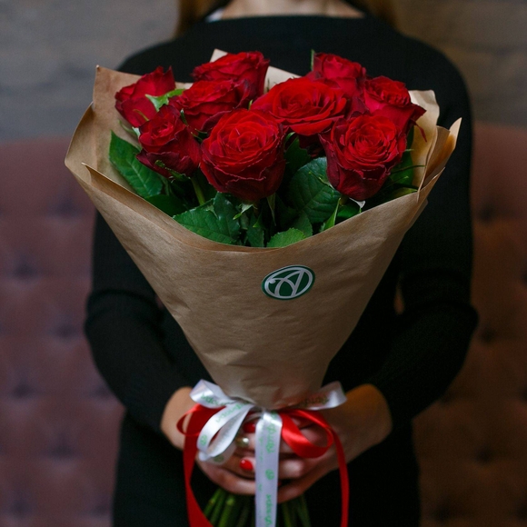 Алый букет-комплимент