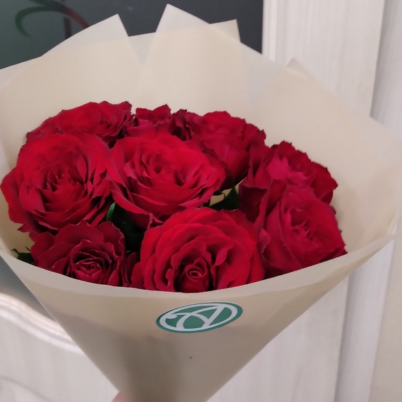 Алый букет-комплимент