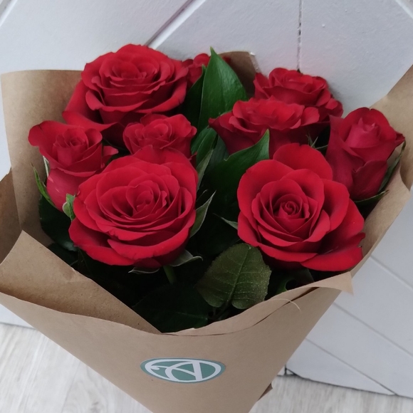 Алый букет-комплимент